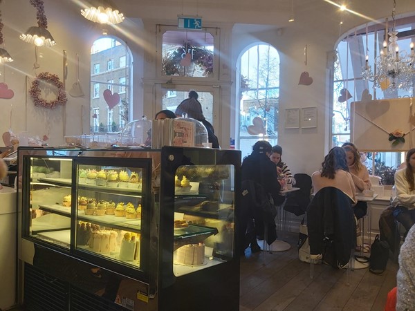 Picture of Peggy Porschen Belgravia