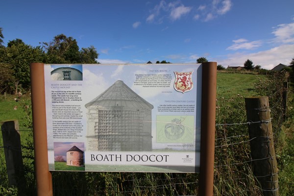 The welcome sign at Boath Doocot