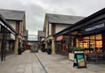 Retail outlet buildings