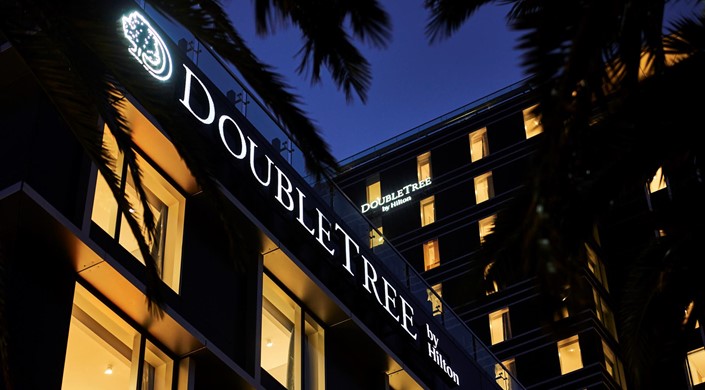 DoubleTree by Hilton Perth Waterfront