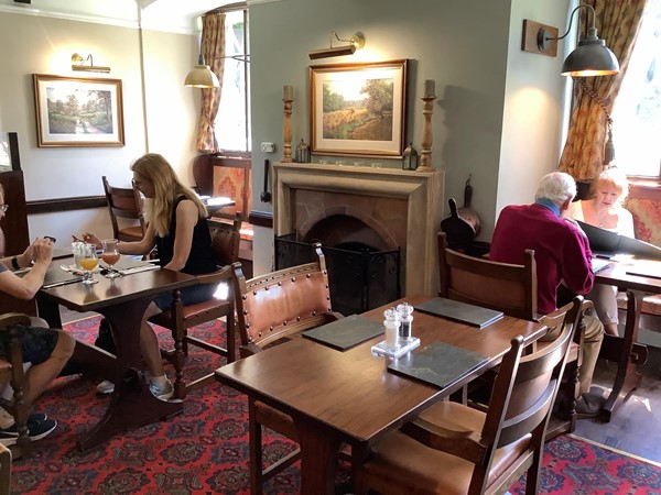 Stow Lodge Hotel seating area