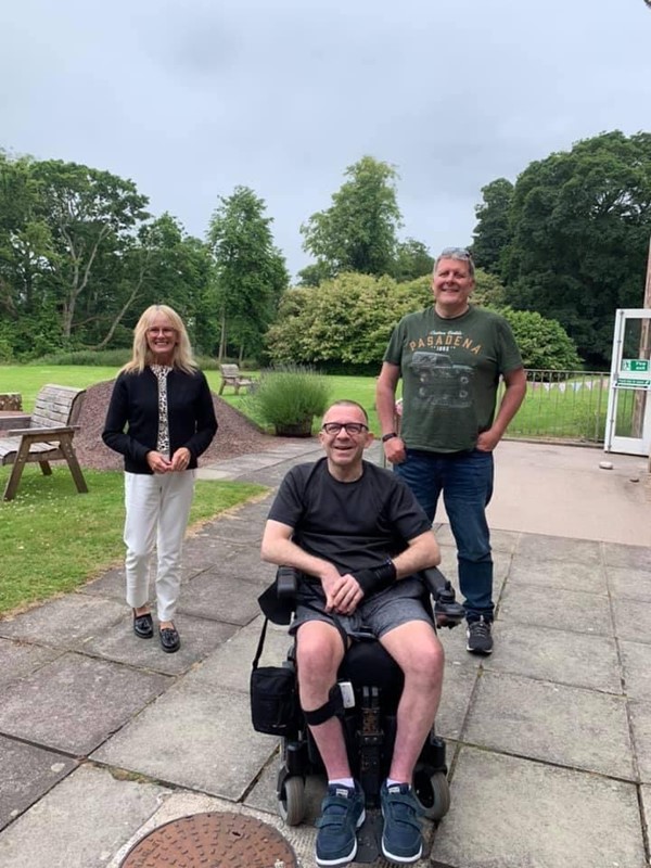 Friends were able to meet me despite Covid! They had to give Covid testing 30 minutes before meeting up