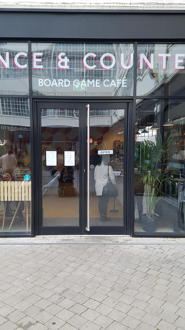 Front entrance to the cafe