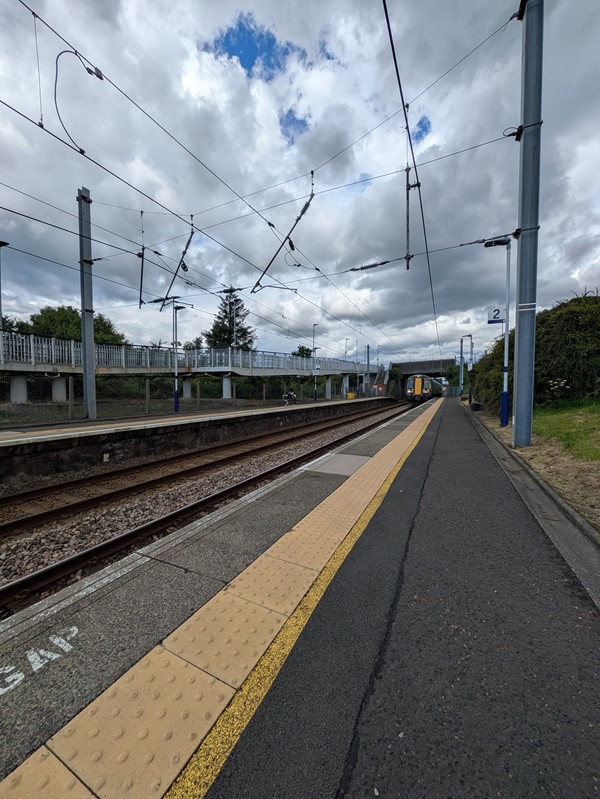 Image of platform edge