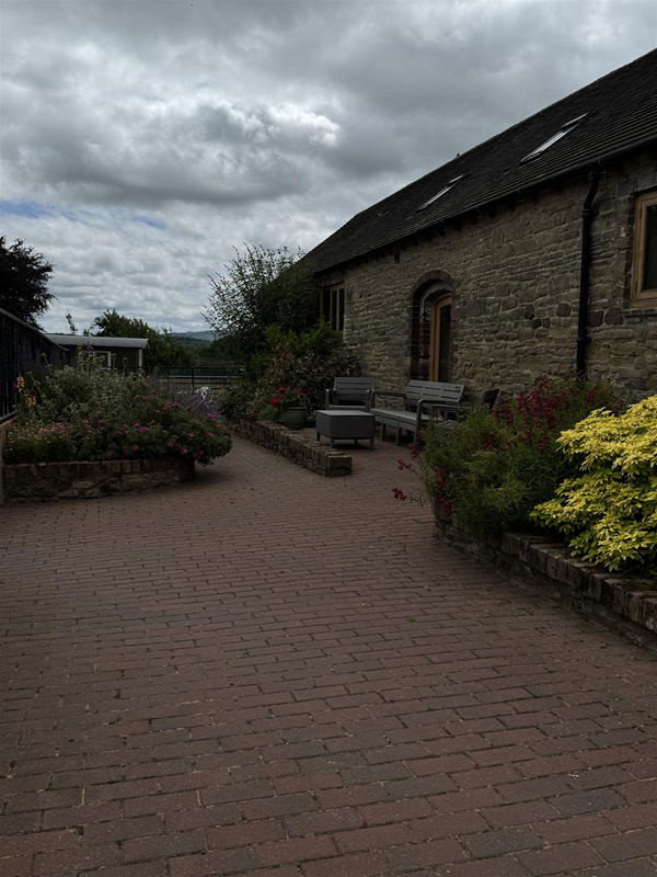 Front courtyard and seating