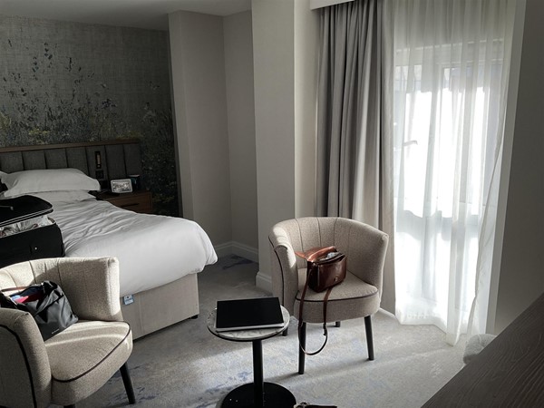 Image of a hotel room