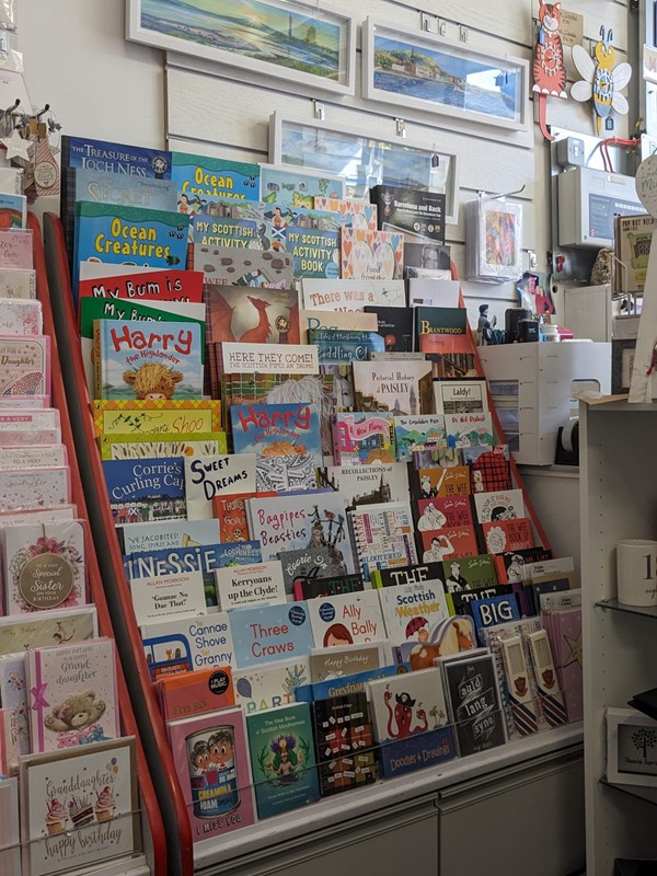 Image of Paisley Gift Cart interior