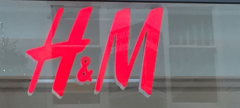 H&M