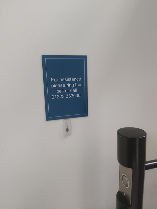 Assistance sign