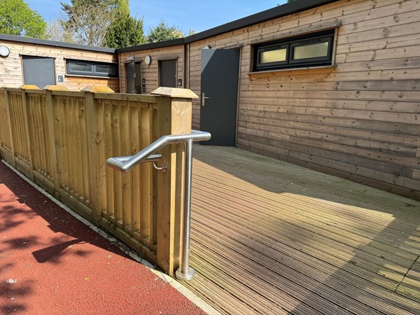 The 'pop up' style toilet near to the East gate