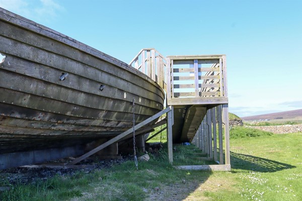 Ramp and steps to the ship.