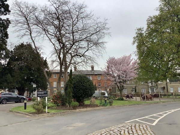 Picture of Oatlands Park Hotel, Weybridge