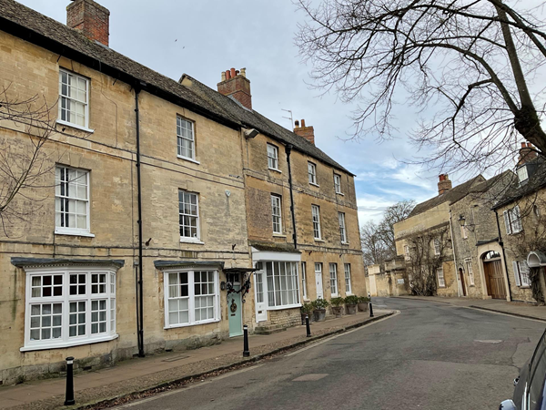 Picture of a street in Woodstock