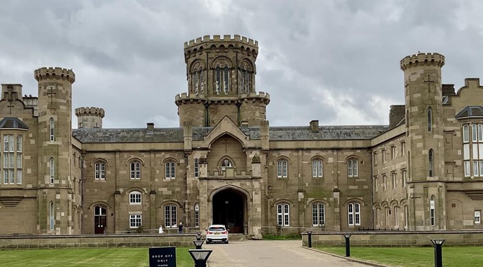 Warner Hotels - Studley Castle