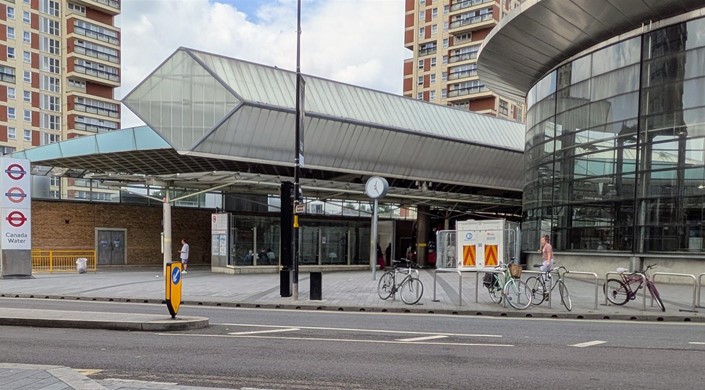 Canada Water Underground Station