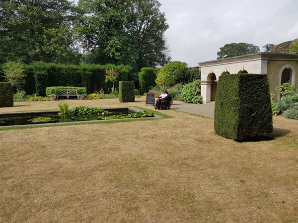 Picture of Walmer Castle and Gardens