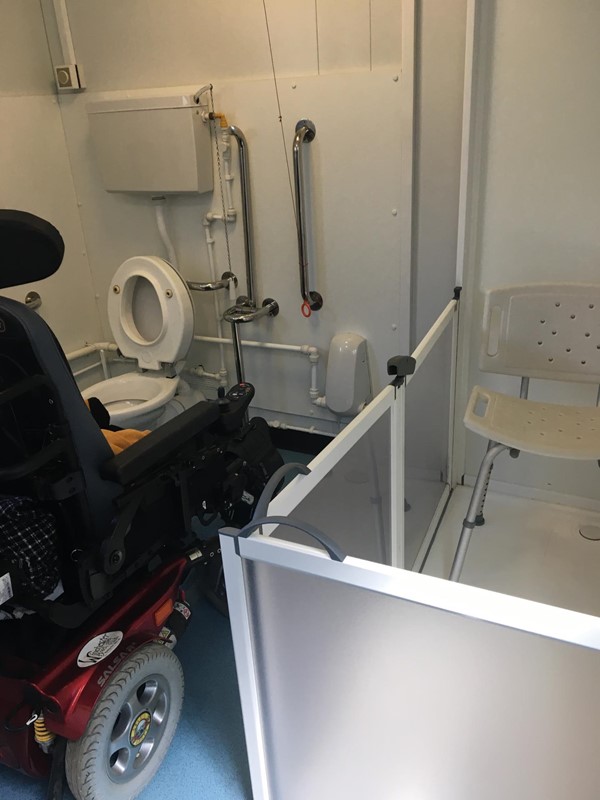 Photo of the accessible bathroom.