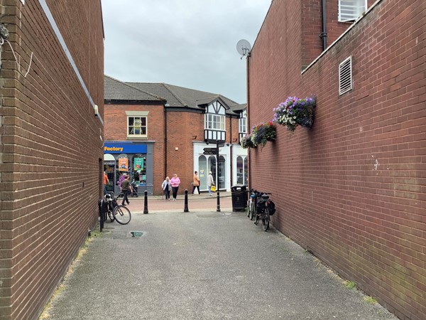 Picture of an alley