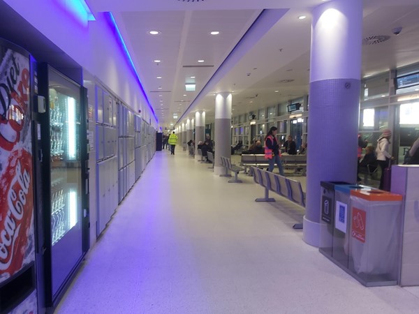 Image of the bus station interior