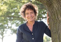 Jeanette Winterson: Oranges Are Not the Only Fruit