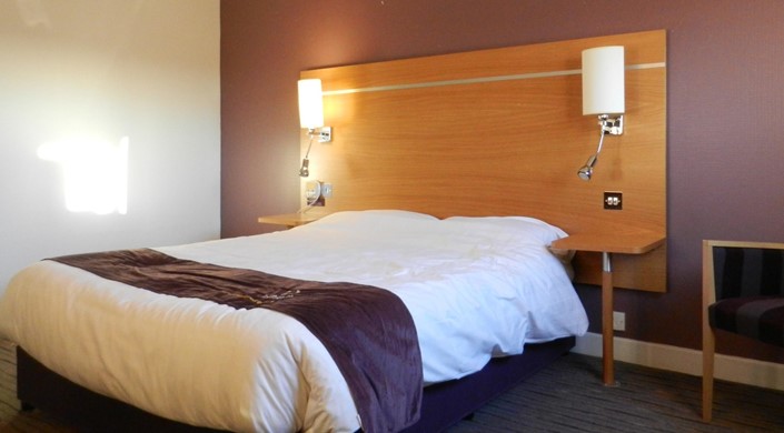 Premier Inn Manchester Airport Runger Lane South