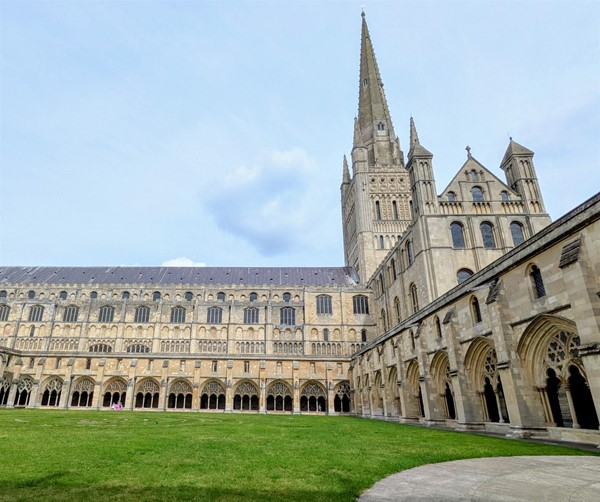 Image of Norwich cathedral