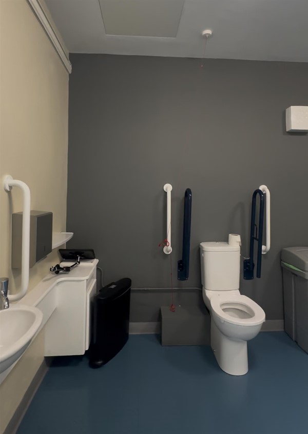 Image of the Changing Places toilet