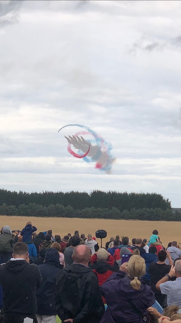 Red arrows hurricane manoover