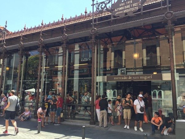 Ramped entrance to Mercado de San Miguel