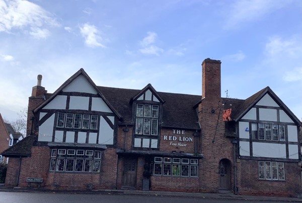 3 Red Lion Inn