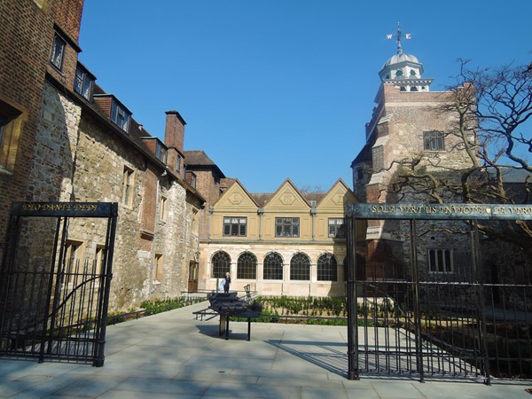 Entrance to Charterhouse Museum
