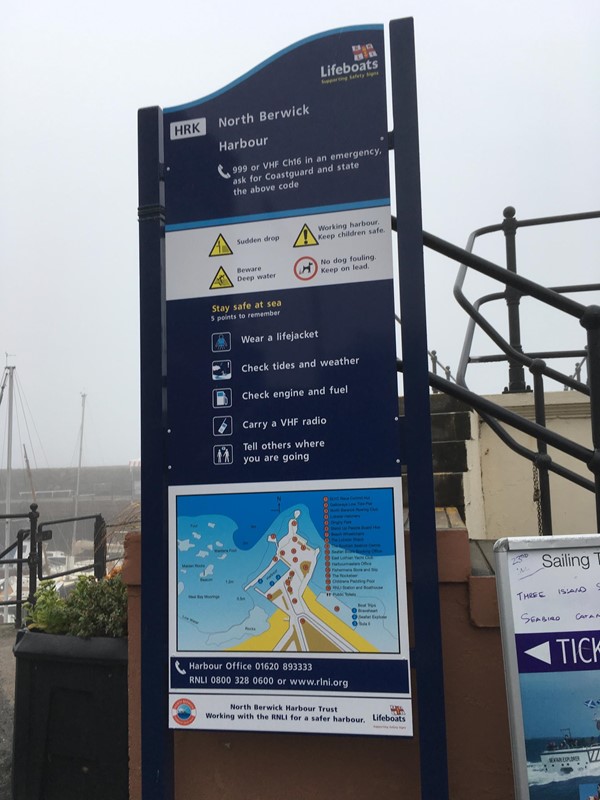 Harbour sign