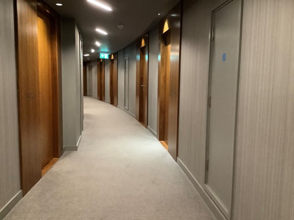 (10) corridor