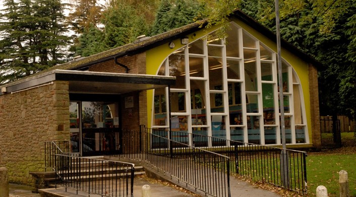 Cinderford Library 