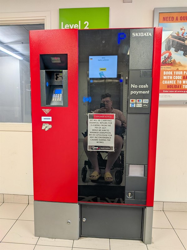 image of the payment machine