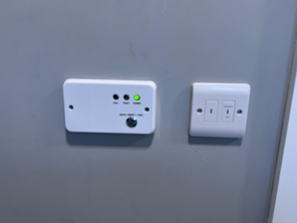 Electric wall fittings