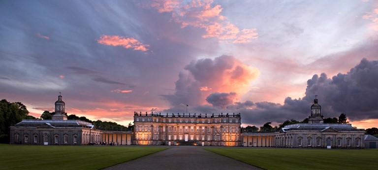 Hopetoun House