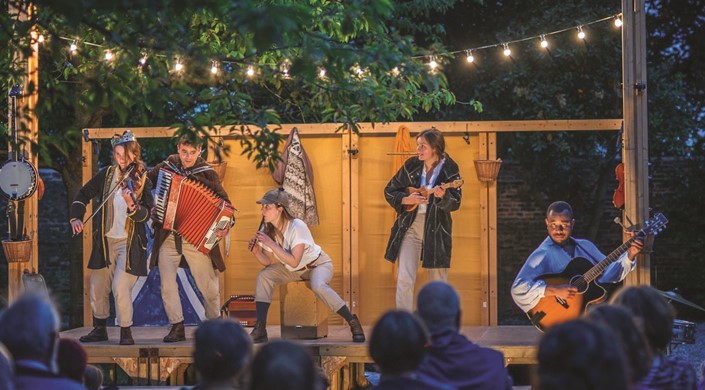 Outdoor Theatre: The Most Perilous Comedie of Elizabeth I