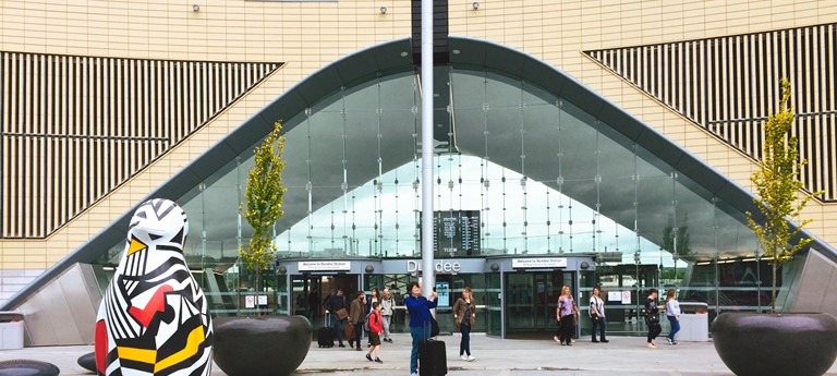 Dundee Railway Station