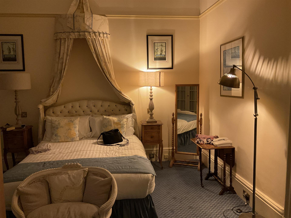 Image of a bedroom