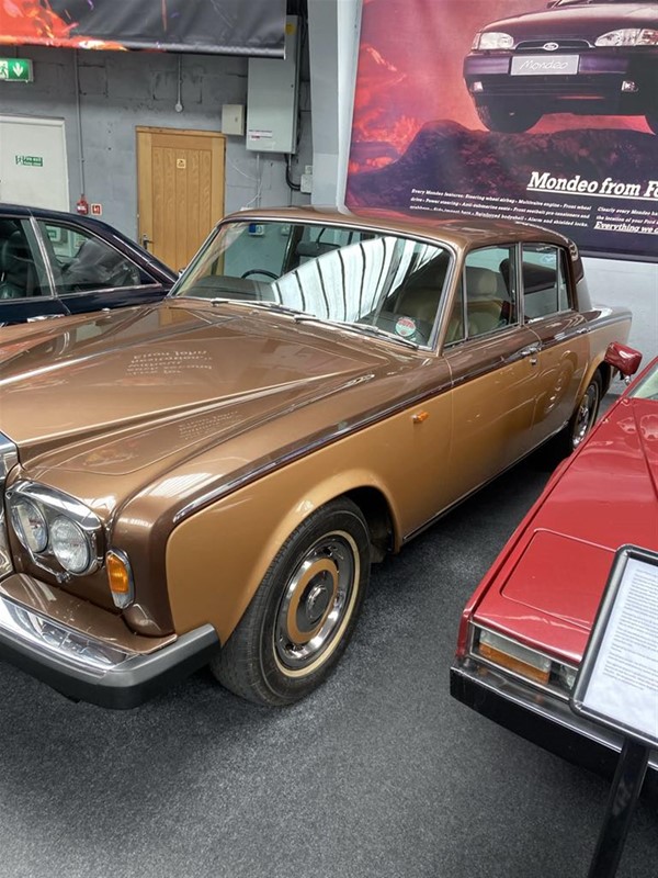 Image of a car display