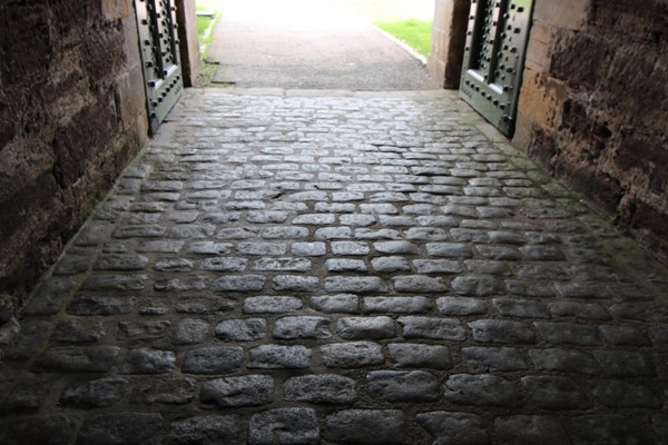The short stretch of cobbles