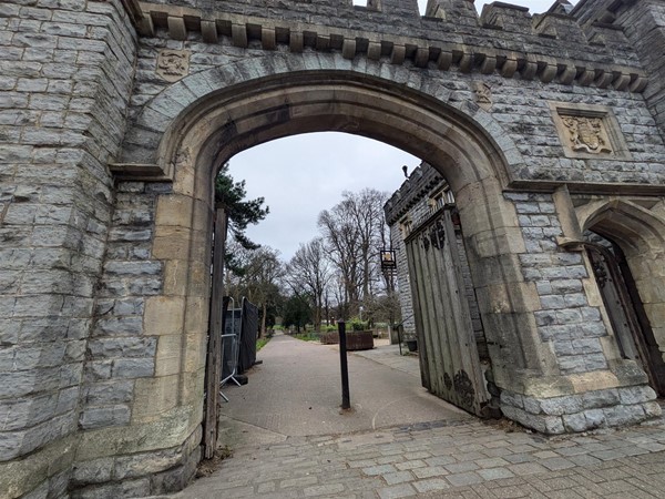 Image of the stone archway entrance to the park