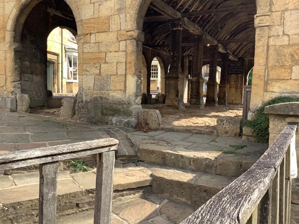 archways and steps