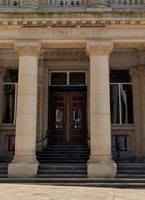 Birmingham Museum & Art Gallery