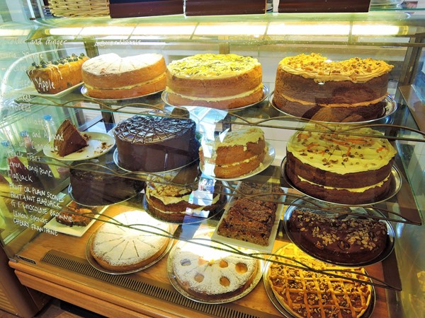 Cake selection
