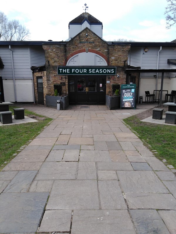 Four Seasons, Basildon