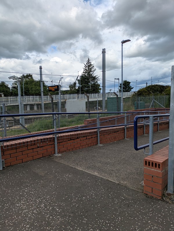 Image of ramp access at platform 1