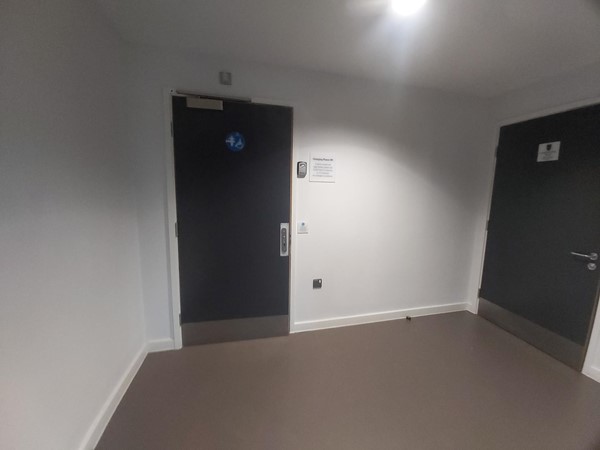 Picture of the toilet door