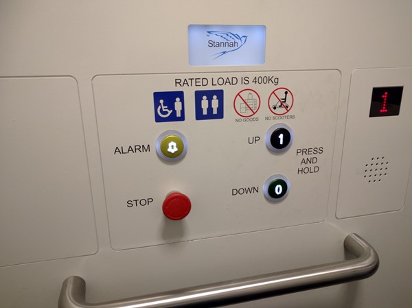 Picture of Jamie's Italian Brighton - Lift controls